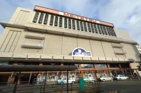 神宮前駅（ショセットパレマルシェ神宮）