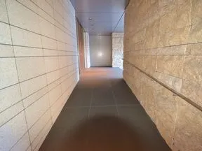 コーチエントランス前スロープ
