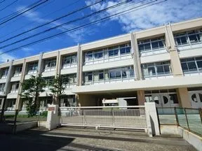 久本小学校