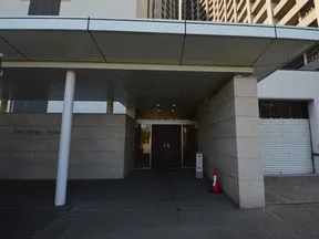 パークエントランス
