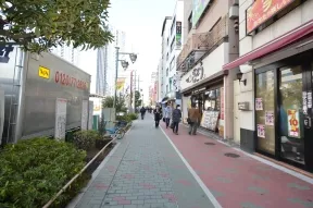 直進します