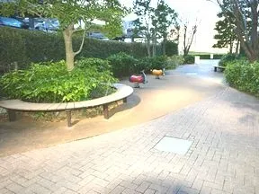 サクラアベニュー