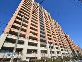 南側からの外観(ディライトタワー)