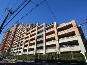 南側からの外観（エクセレントコート）