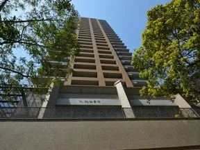 東側より
