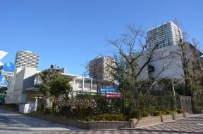 港南幼稚園