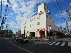 ライフ千歳烏山店