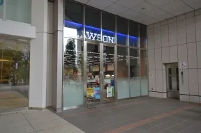 ローソン　モメント汐留店