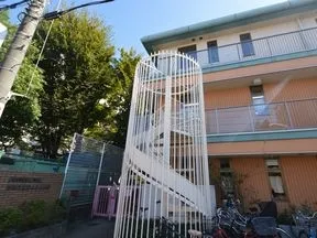 新宿区立富久町保育園