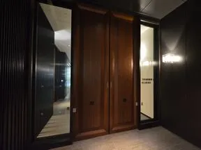 エントランス（虎ノ門ヒルズ館内より）