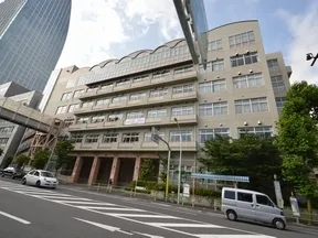 港区立御成門中学校