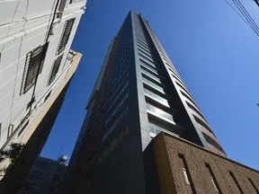 北西側より