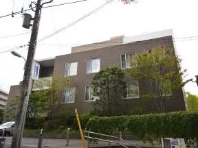 正面に恵比寿テラスの丘が見えます。