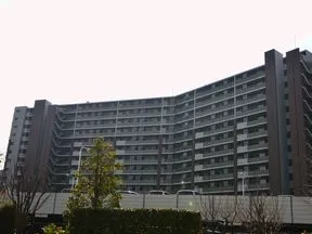 北西側からのファーストコート
