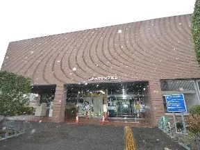 西東京市中央図書館