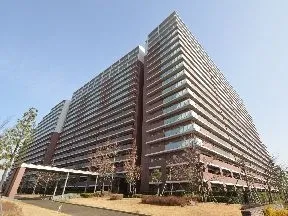 グランドエントランス側外観