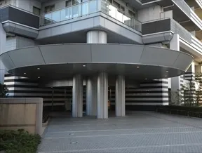 EAST棟エントランス