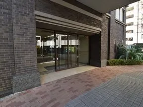 I棟エントランス