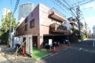 青山ホームズ