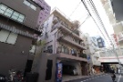 ニュー六本木マンション