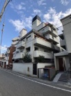 モンラヴィ本山