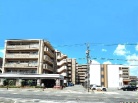 パデシオン伊勢田駅前
