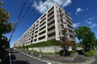 センチュリースクエア香久山