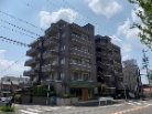 ロイヤルアーク滝の水公園