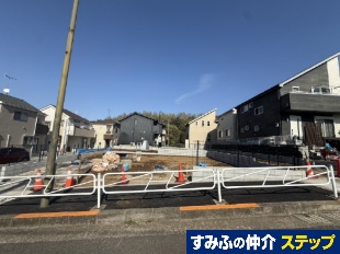 �����q�s���M�؂R���ړy�n�@�P���