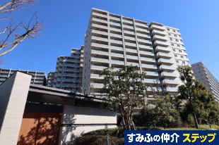 �N���X�g�v���C�����W�f���X�@�A�x�j���[�Q�ԊX