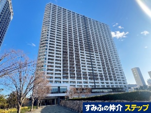 �u�����A�L���X�J�C�^���[