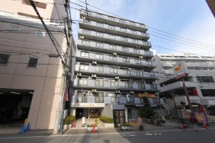 �Z�U�[�����������q