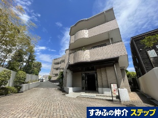 ������ӎ��K�[�f���n�E�X