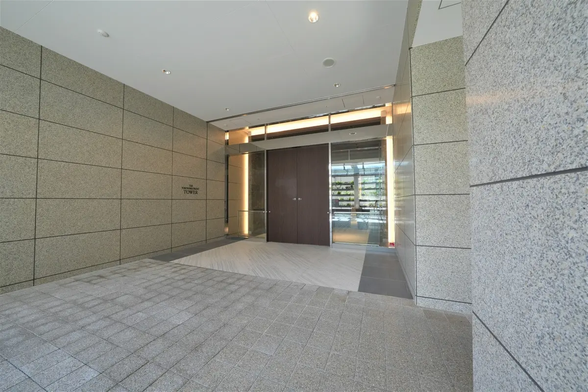 THE YOKOHAMA FRONT TOWER|中古 THE YOKOHAMA FRONT TOWER|中古