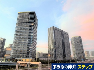 �V�e�B�^���[�Y�����x�C�@�E�G�X�g�^���[