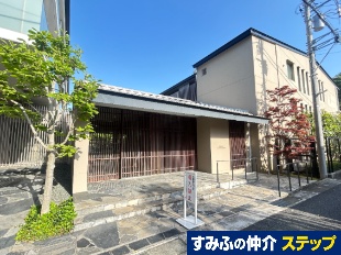 �p�[�N�n�E�X���q��m��