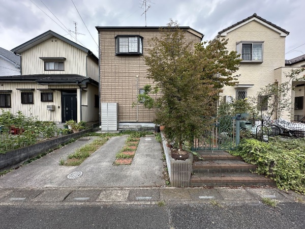 埼玉県草加市新栄1丁目戸建