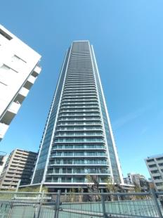 �O�����h�V�e�B�^���[����