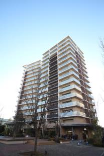 �p�[�N�z�[���Y���l�{���䃊�o�[�T�C�h���B�� THE WEST