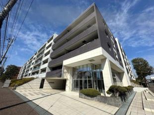 ���B�X�^�V�A�`�k�̋u