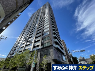 �V�G���A�^���[�Ȃ��