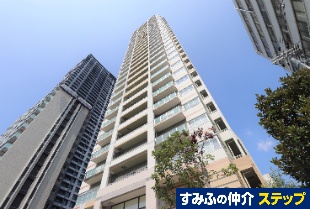 �A�f�j�E���^���[�~�c�C�[�X�g�X�N�G�A