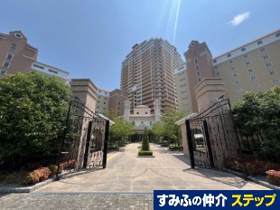 �U�E���W�f���X�����X�C�[�g