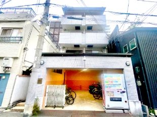 sXm{Qځ@꓏Ap[g