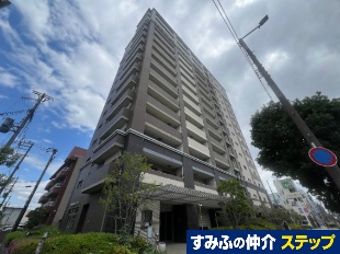 �l�o�[�����h����{���e���X�^���[