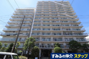 �t�@�~�[�����ɐ쓌