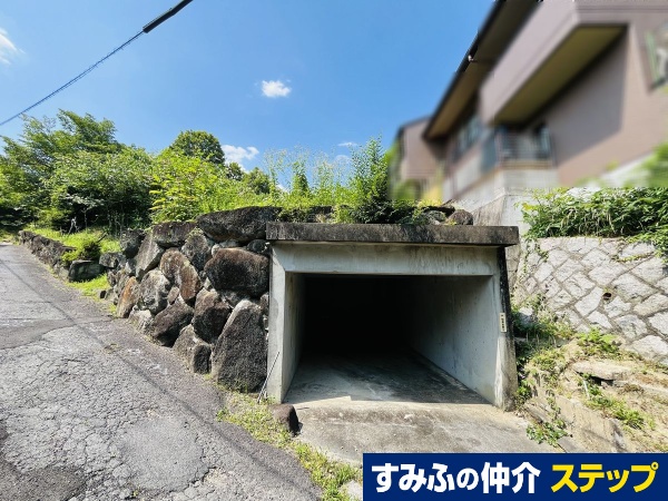 奈良県奈良市富雄北2丁目土地