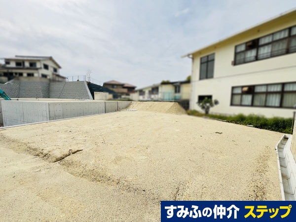 奈良県奈良市学園南2丁目土地