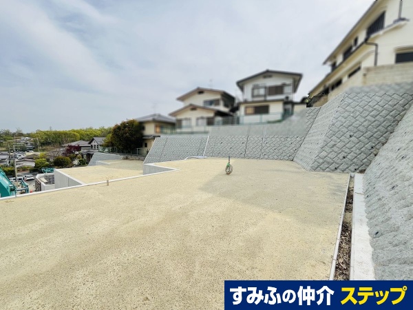 奈良県奈良市学園南2丁目土地