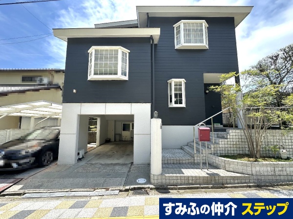 奈良県奈良市西登美ヶ丘2丁目戸建